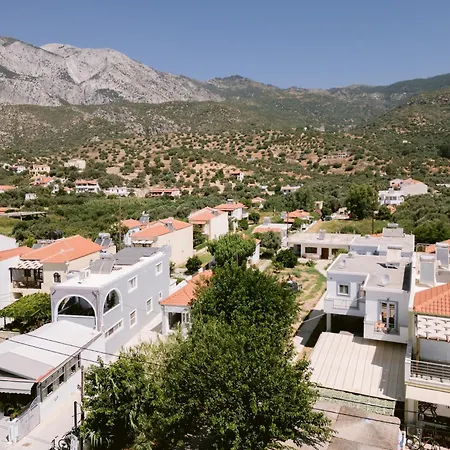 Kampos Bliss Apartments Votsalakia  Экстерьер фото